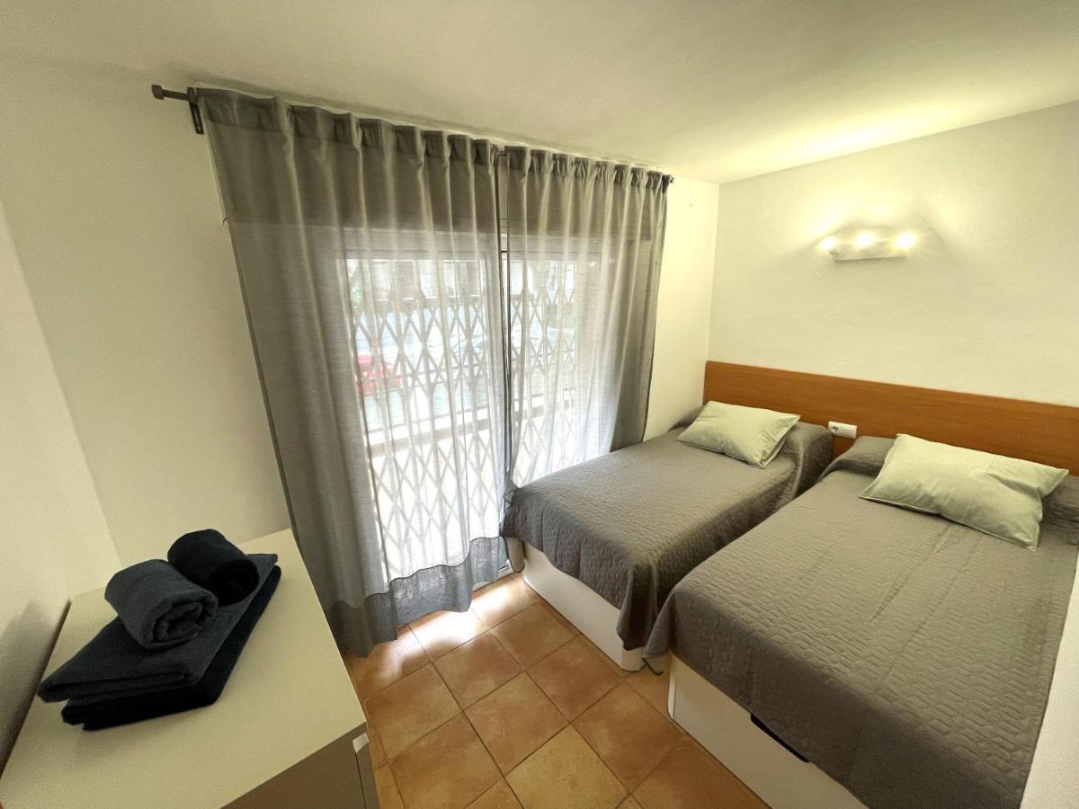 Apartamento Tortosa サロウ エクステリア 写真